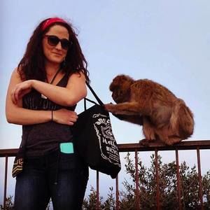 Meet your Posher, Cassandra